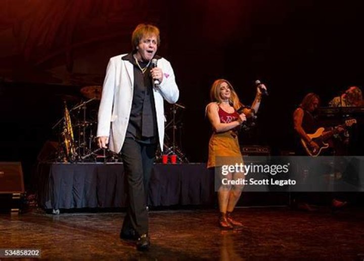 Know Eddie Money's Singer Daughter Jesse